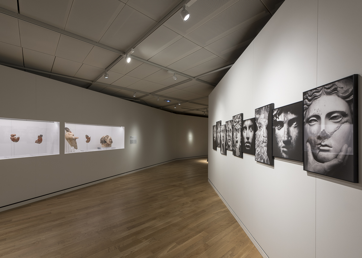 Statues also Die Museo Egizio